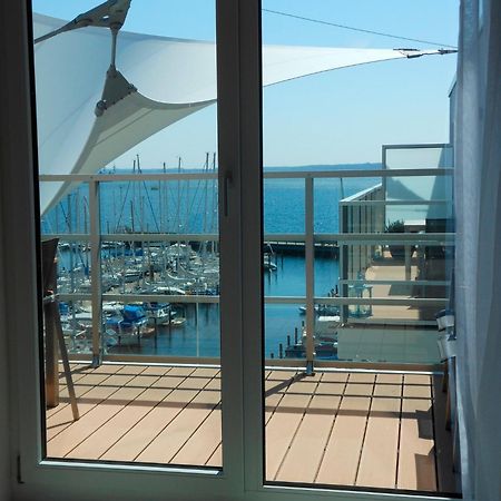 Apartment 42 "Segler", Mit Sauna, Blickrichtung Offene See Eckernforde Bagian luar foto